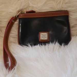 Dooney and bourke patent leather wristlet